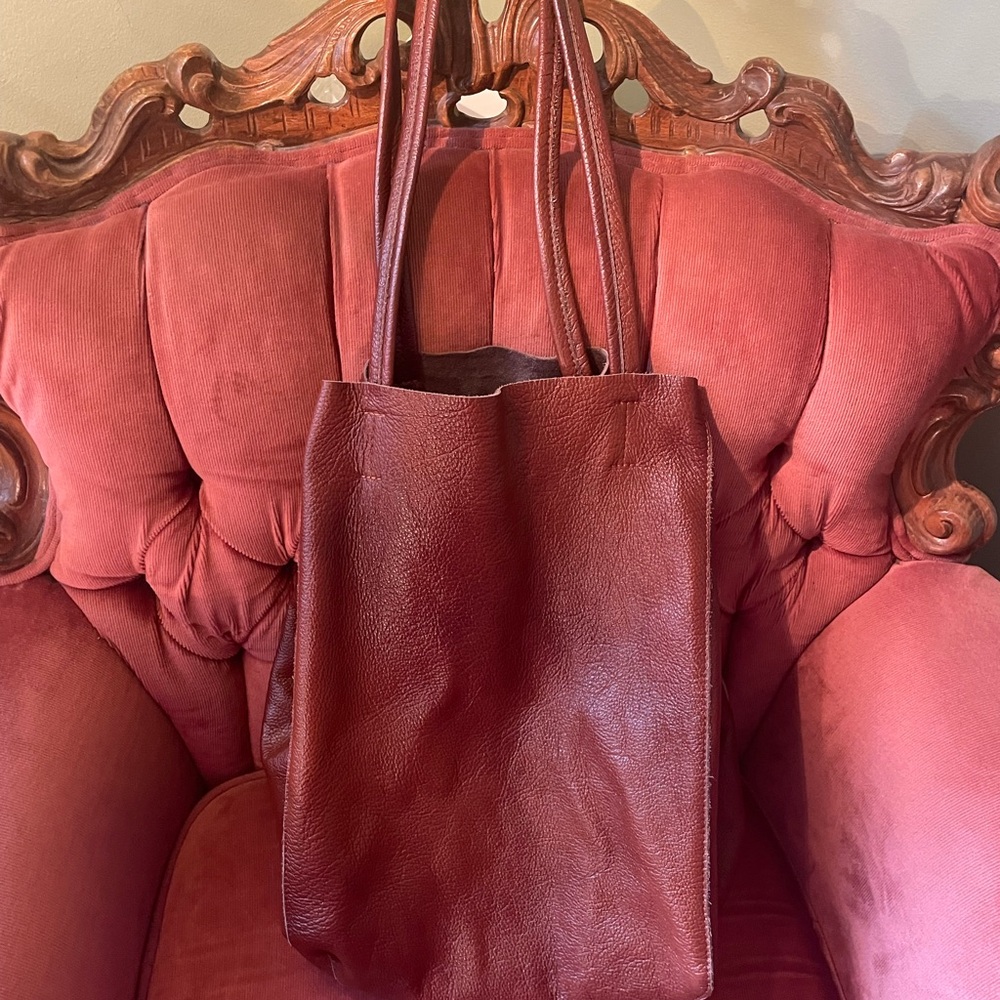 Stunning Handmade Leather Tote/Shopping-style Purse